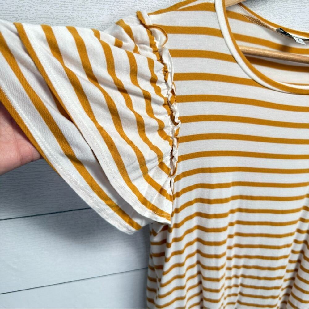 Green Envelope Los Angeles | Mustard & White Jersey Ruffled Sleeve Tee – M - Picture 2 of 6